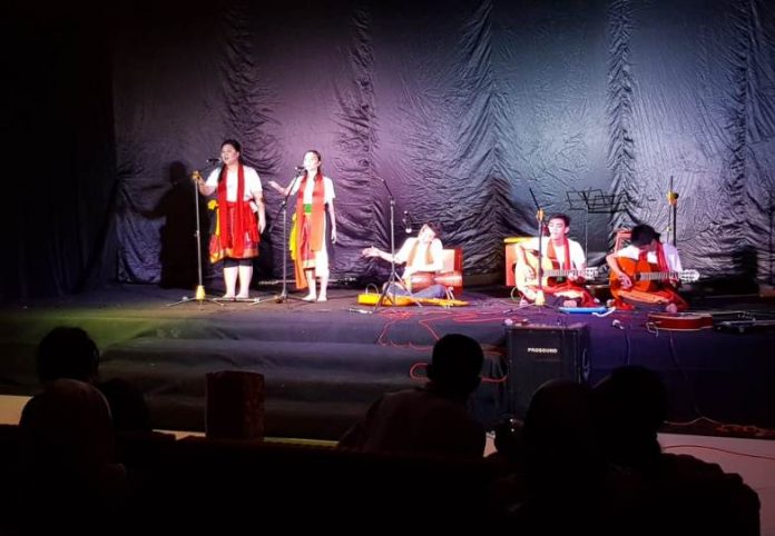 Musikalisasi puisi