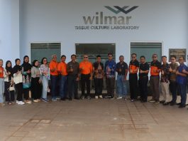 Rombongan ITSNU Kalimantan disambut General Manajer PT Mustika Sembuluh I, Wilmar Group di Kabupaten Kotawaringin Timur